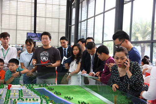 Khu đô thị đầu tiên của Novaland thu hút giới đầu tư - 4
