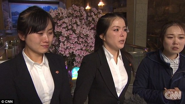 12 cô gái Triều Tiên trốn sang HQ: Bị lừa? - 1