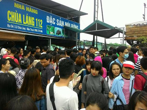 Lần đầu tiên tổ chức, hội chợ container đã bị đóng cửa - 2