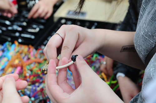 Lần đầu tiên tổ chức, hội chợ container đã bị đóng cửa - 10