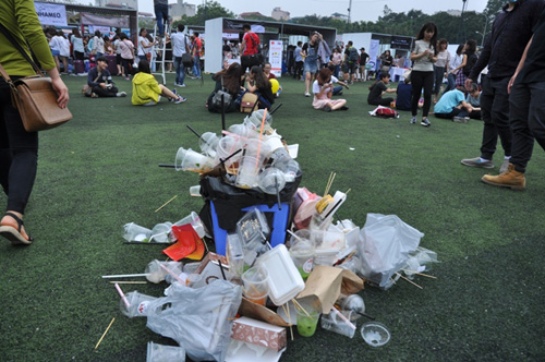 Lần đầu tiên tổ chức, hội chợ container đã bị đóng cửa - 12