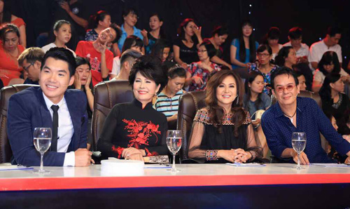 Ca sĩ hải ngoại Lưu Bích trẻ trung, quyến rũ ở tuổi U50 - 6