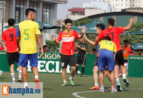 Sôi động giải phủi “chơi cống hiến, chơi để tận hưởng" - 13