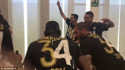 Vô địch 5 lần liên tiếp, Juventus quậy tung trời - 3