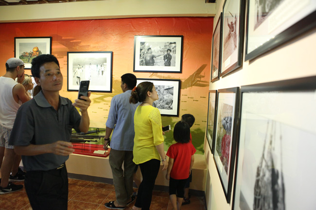 Cận cảnh 400 hiện vật lưu giữ ký ức chiến tranh ở HN - 7