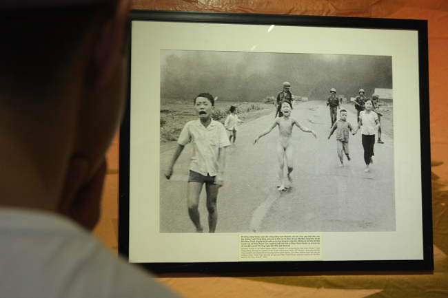 Cận cảnh 400 hiện vật lưu giữ ký ức chiến tranh ở HN - 8