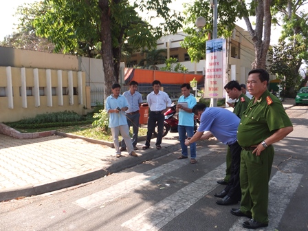 Mâu thuẫn trên mạng xã hội, 2 thanh niên bị truy sát - 2