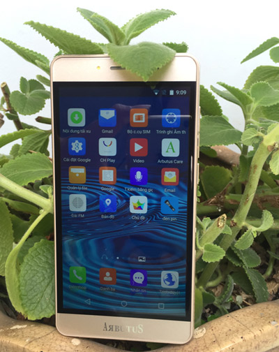 Arbutus AR7 Plus “đánh bại đối thủ” giá chưa đến 2 triệu đồng - 2
