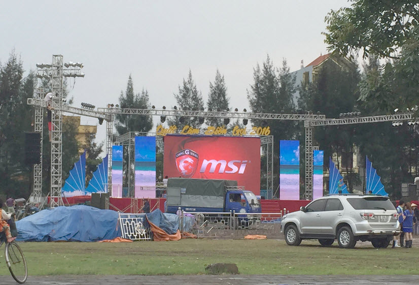 Quất Lâm biển gọi: Khách tắm biển chỉ “đếm trên đầu ngón tay” - 9