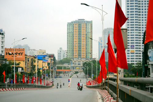 Chùm ảnh: Hà Nội thanh bình, vắng lặng sáng 1/5 - 13