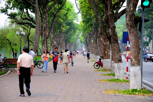 Chùm ảnh: Hà Nội thanh bình, vắng lặng sáng 1/5 - 9