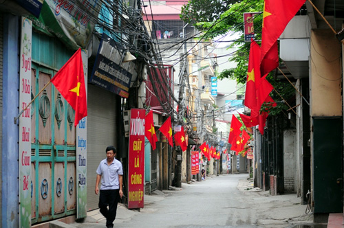 Chùm ảnh: Hà Nội thanh bình, vắng lặng sáng 1/5 - 14