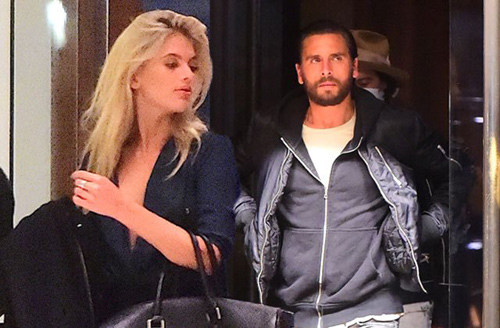 Người mẫu hé lộ trải nghiệm đáng sợ với fan bệnh hoạn - 3