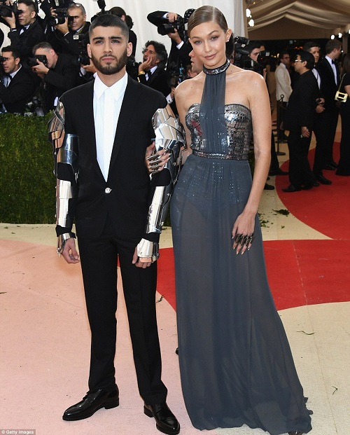 Lộ diện 20 bộ đầm đẹp nhất Met Gala 2016 - 3