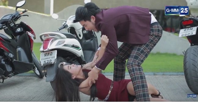 Lee hóa điên trong tập cuối "Tình yêu không có lỗi" - 4