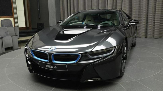 Một báo cáo mới nhất từ Anh vừa tiết lộ, hãng BMW đang chuẩn bị một loạt nâng cấp dành cho mẫu BMW i8 bắt đầu từ cuối năm 2017.