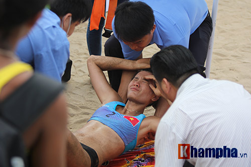 Đấu Thái Lan, nữ VĐV bóng chuyền bãi biển VN nhập viện - 8