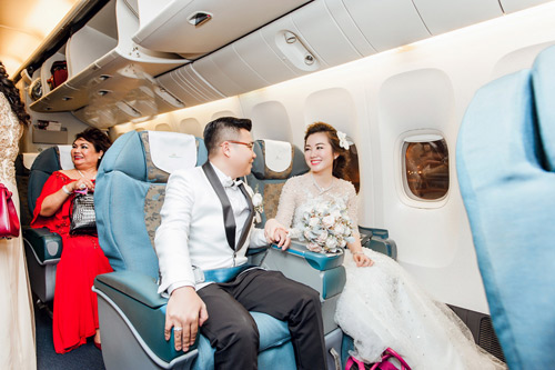 Chú rể Sài thành rước dâu bằng máy bay gây "sốc" - 2