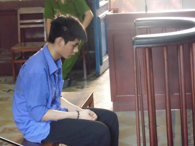 Ra tay giết chết 2 người vì bạn gái bị khiêu khích - 1