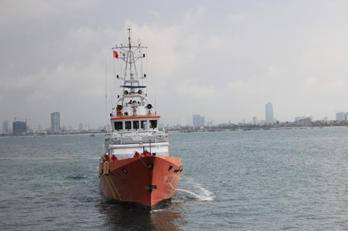 Đẫm nước mắt ngày gặp mặt 34 ngư dân gặp nạn ở Hoàng Sa - 2