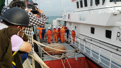 Đẫm nước mắt ngày gặp mặt 34 ngư dân gặp nạn ở Hoàng Sa - 4