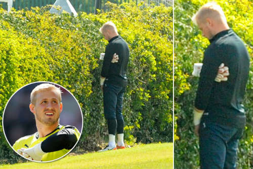 Tin HOT tối 6/5: Wenger cho phép học trò đến Man City - 2