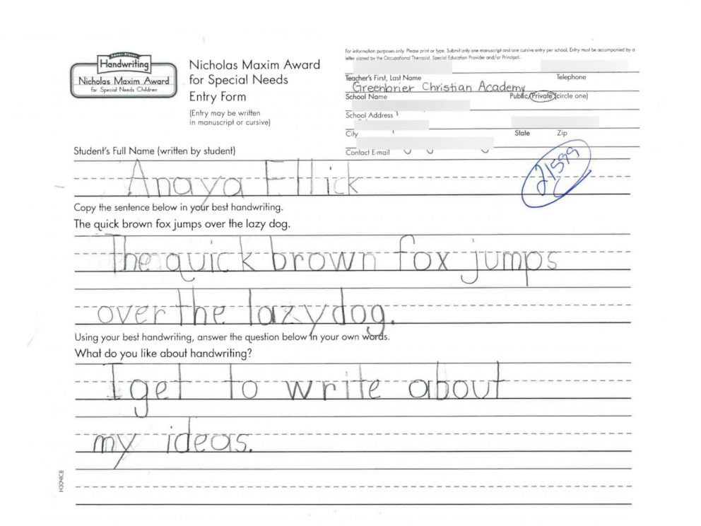 Bé 7 tuổi không tay đoạt giải chữ đẹp quốc gia Mỹ - 2