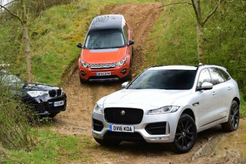So kè Jaguar F-Pace, Land Rover Discovery Sport và BMW X3 - 2