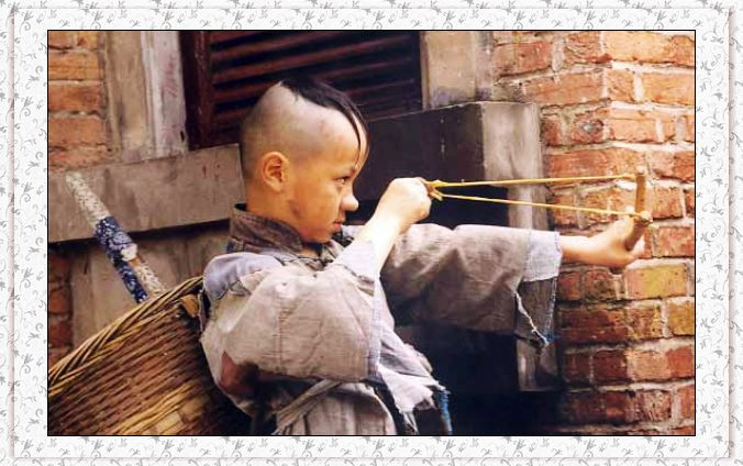 Cuộc sống đầy chông gai của "cậu bé Tam Mao" - 5