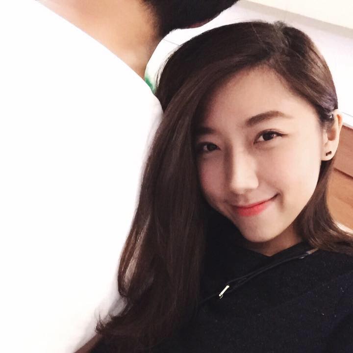 Nhan sắc xinh đẹp của hai em gái Trấn Thành - 5