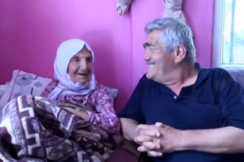 Cụ bà 111 tuổi sống lâu bằng cách… cười mỗi ngày - 3