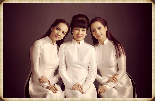 Facebook sao 9.5: Sao Việt đua nhau khoe ảnh mẹ - 5