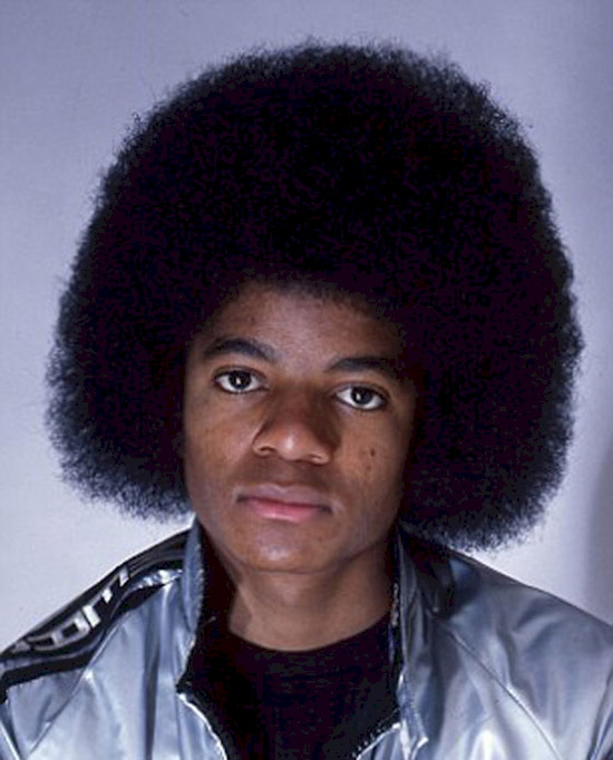 The impressive 25 years of "plastic surgery" of pop king Michael Jackson - 2