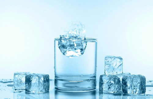 Nỗi lo nước đá bẩn gây ảnh hưởng tới sức khỏe người dùng - 2