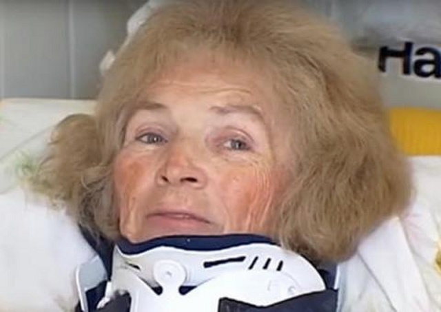 Cụ bà 70 tuổi hết mù lòa sau 21 năm nhờ một cú ngã - 1