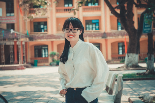 Bộ ảnh kỷ yếu phiên bản thôn nữ "gây sốt" - 3