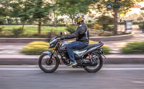 Nên mua xe côn rẻ Yamaha Saluto hay Honda CB Shine SP? - 6