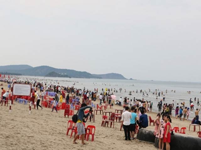 Nước biển Cửa Lò - Cửa Hội an toàn - 1