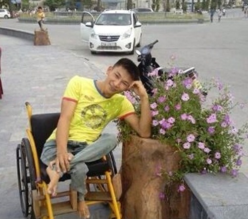 Tổ ấm của cô gái xinh đẹp và chàng trai liệt 2 chân - 2