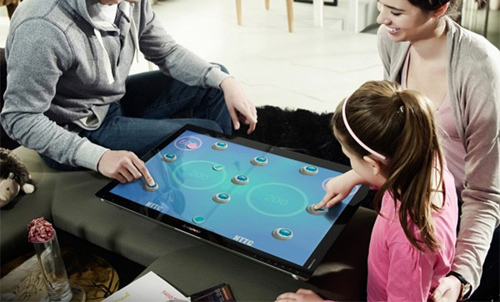 Lenovo lộ tablet khổng lồ, màn hình 18,4 inch - 1