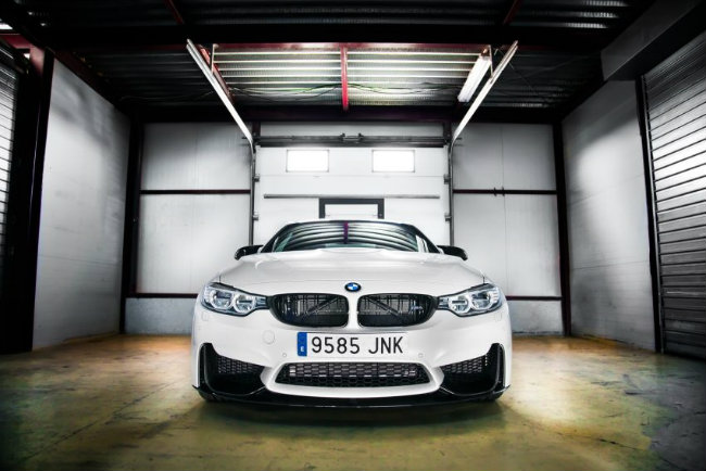 Ấn phẩm đặc biệt này được BMW tung ra tại Tây Ban Nha, với độ độc quyền cực cao khi mà M4 Competition Sport Edition chỉ có đúng 60 chiếc.