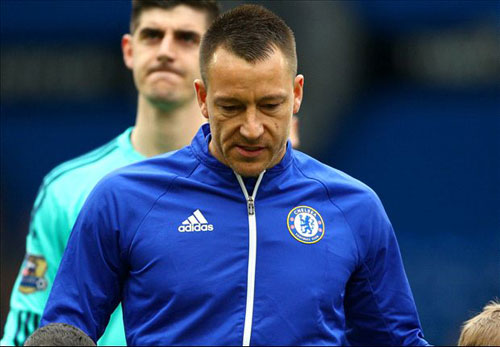 CHÍNH THỨC: Chelsea đồng ý để Terry ở lại - 1
