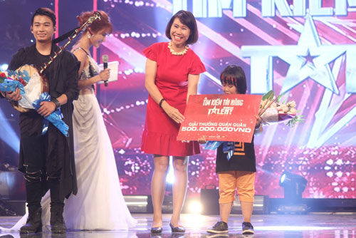 Thần đồng 9 tuổi trở thành quán quân VN Got Talent - 2