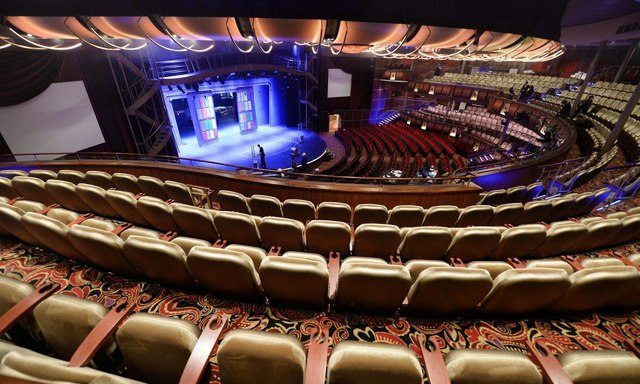 Mỹ: Hạ thủy “thành phố nổi” 120.000 tấn - 3