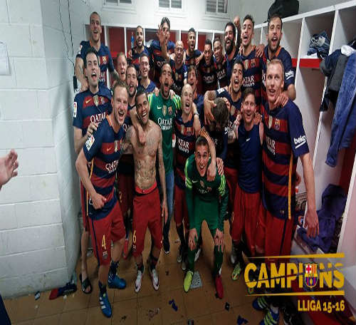 Ảnh: Barca vỡ òa ngày vượt mặt Real, xưng bá Liga - 2