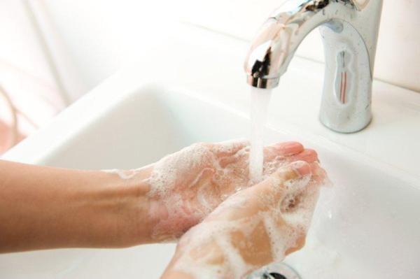 Gần 80% người Việt không rửa tay trước khi ăn - 1