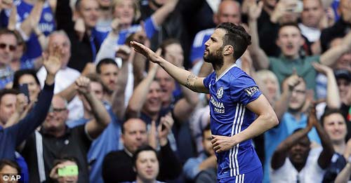 Chelsea - Leicester City: Bùng nổ trong hiệp 2 - 1