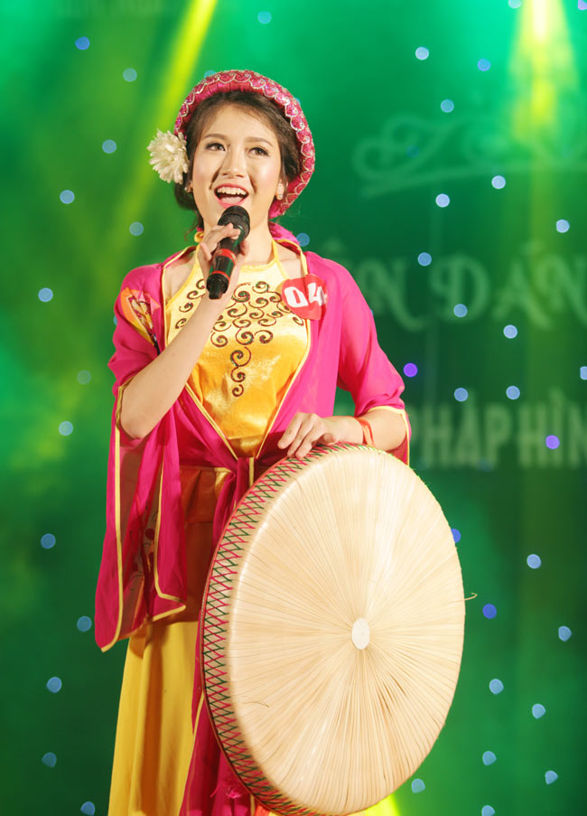 Nữ sinh 19 tuổi giành giải Hoa khôi Tư pháp hình sự - 7