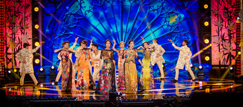 Độc đáo áo dài Thái Tuấn ứng dụng công nghệ in Digital - 4