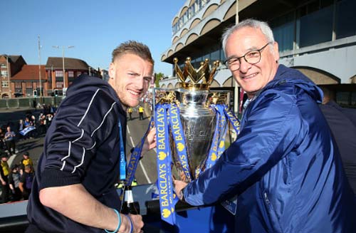 Leicester City rước cúp: Bữa đại tiệc lịch sử - 4